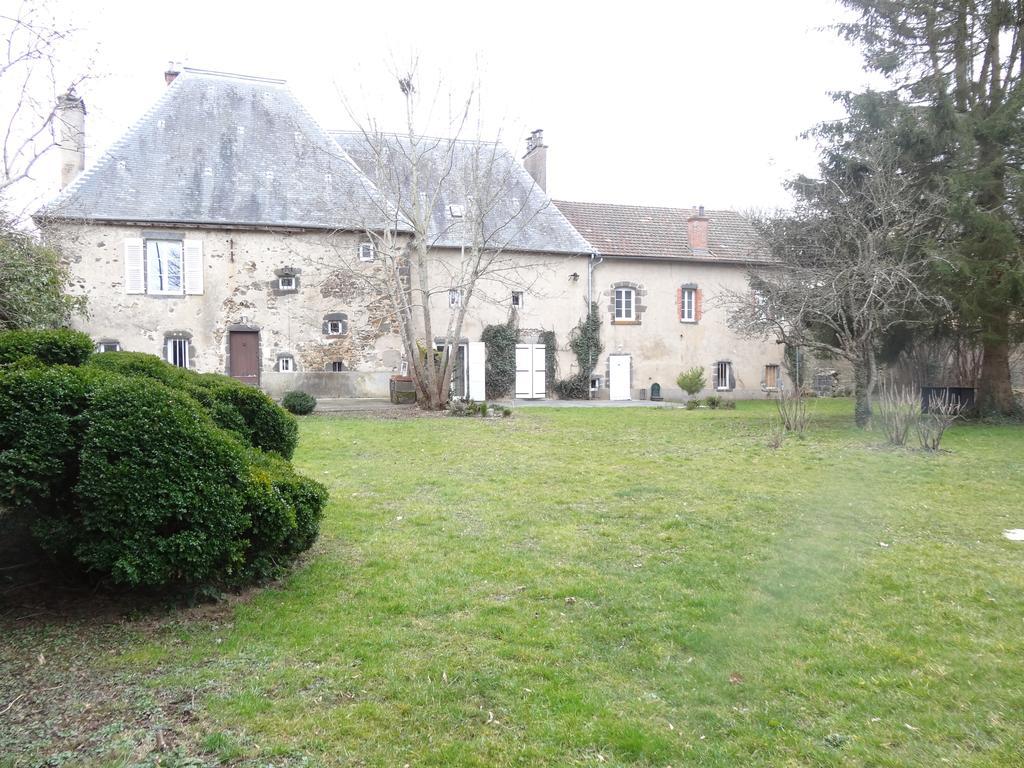 La Bromontoise Chambres d'Hôtes Pontgibaud Extérieur photo
