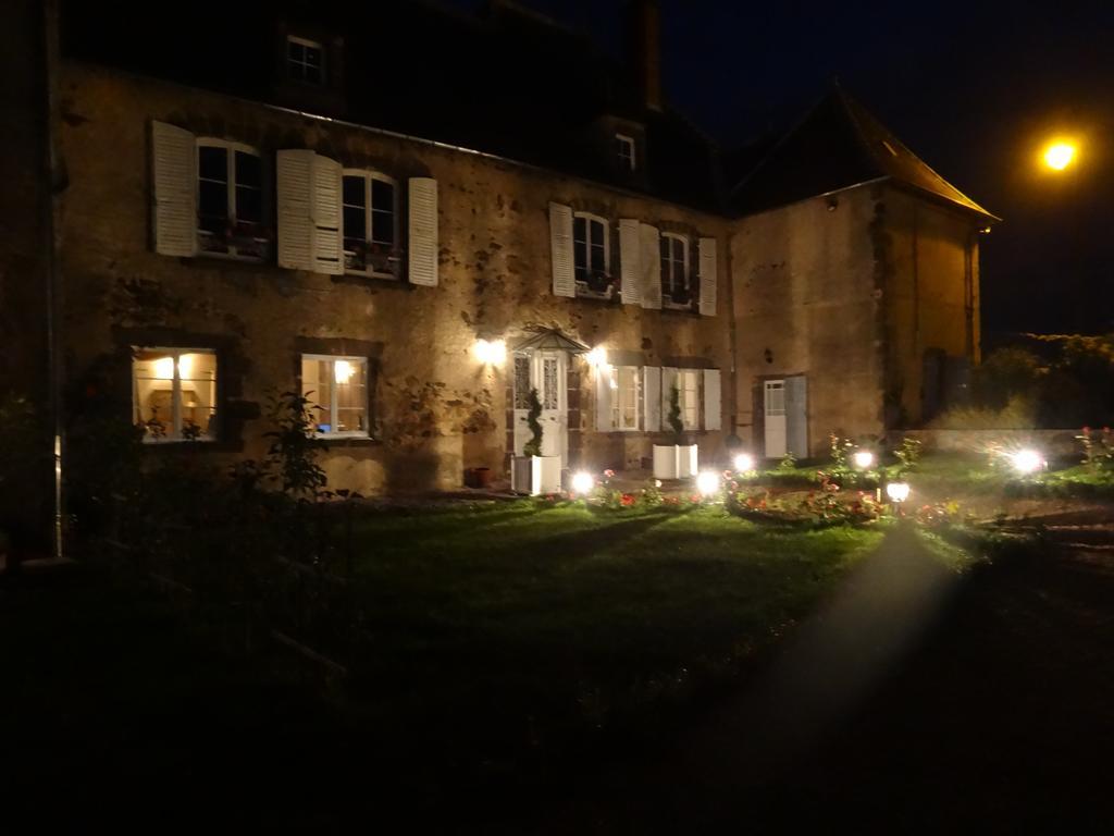 La Bromontoise Chambres d'Hôtes Pontgibaud Extérieur photo