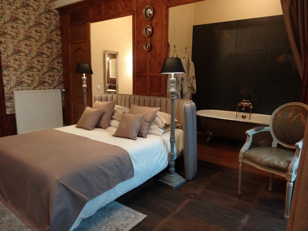 La Bromontoise Chambres d'Hôtes Pontgibaud Chambre photo