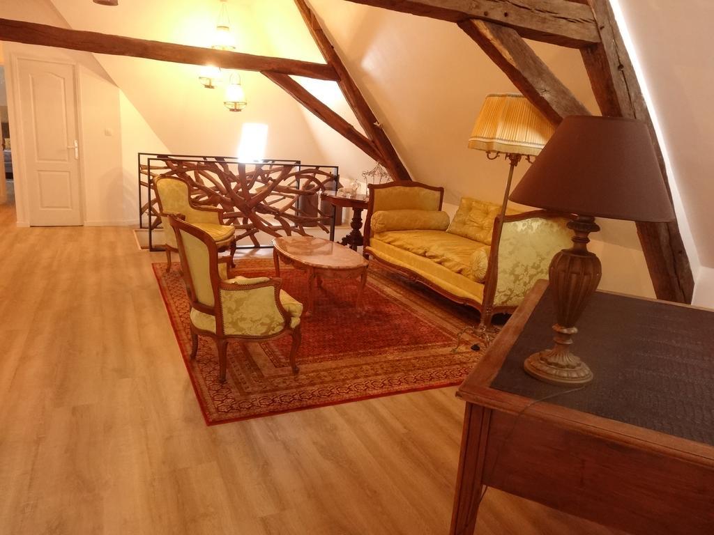 La Bromontoise Chambres d'Hôtes Pontgibaud Extérieur photo