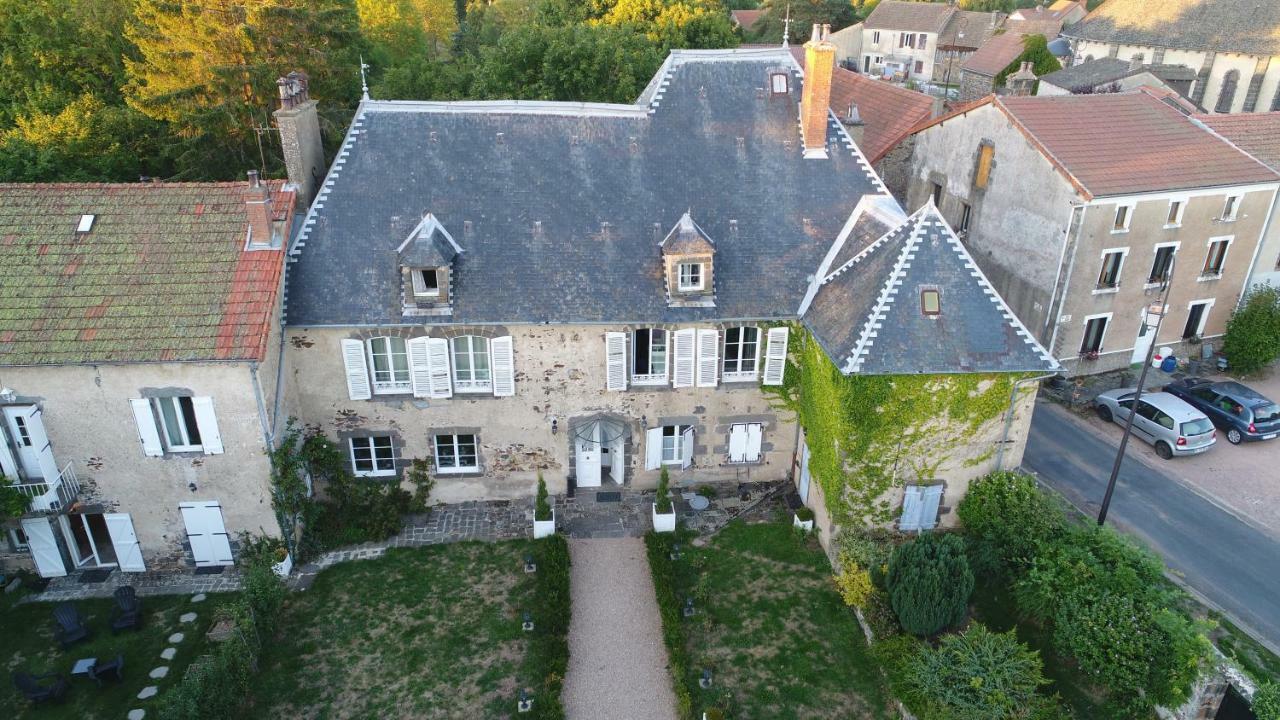 La Bromontoise Chambres d'Hôtes Pontgibaud Extérieur photo